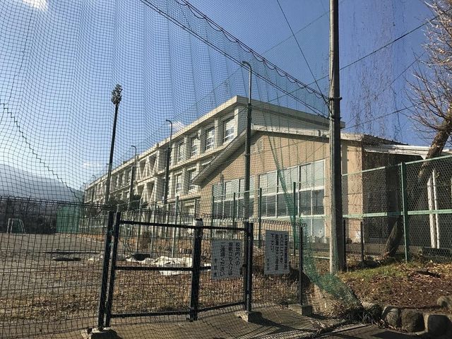 ���ӊ� �쑫���s�����{���w�Z �k��9���B 660m