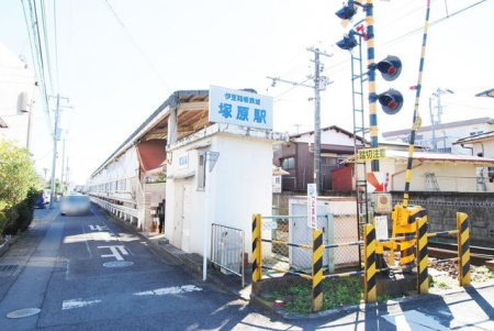 ���ӊ� �ˌ��w(�ɓ������S�� ��Y�R��) �k��5���B 400m