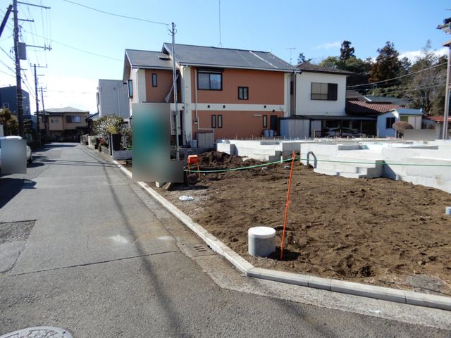 ���n�O�ώʐ^ �O�ʓ��H���O��