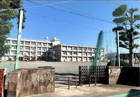 ���ӊ� �쑫���s���⌴���w�Z �k��14���B 1080m