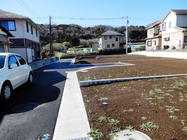 ���n�y�n�ʐ^ �O�ʓ��H���y�n���n