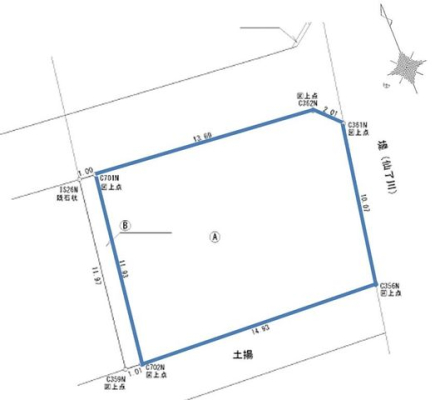 ���} ���}