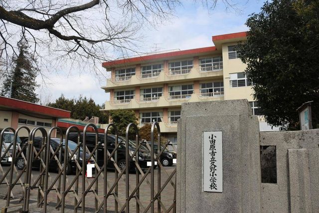 ���ӊ� ���c���s���v�쏬�w�Z �k��10���B 730m