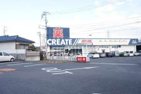 ���ӊ� �N���G�C�g�G�X�E�f�B�[���c�����X �k��11���B 860m