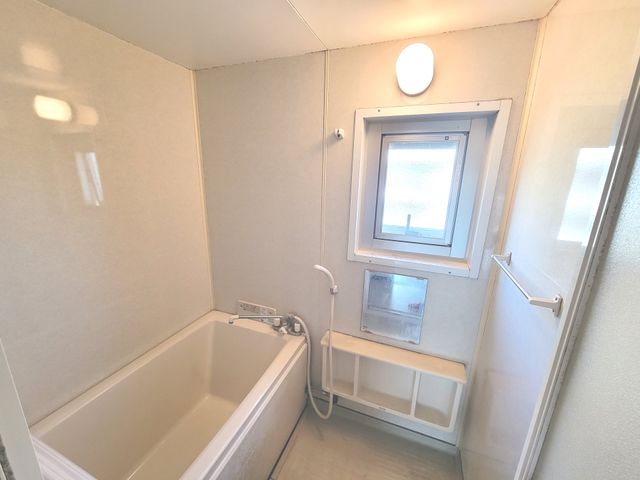 �g�C�� �o�X