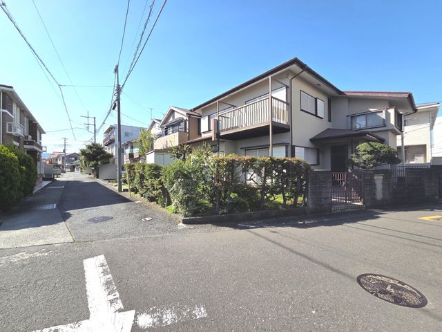 ���n�y�n�ʐ^ �O�ʓ��H�܂ފO��