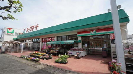 ���ӊ� ���[�N�}�[�g���{�X �k��17���B 1330m