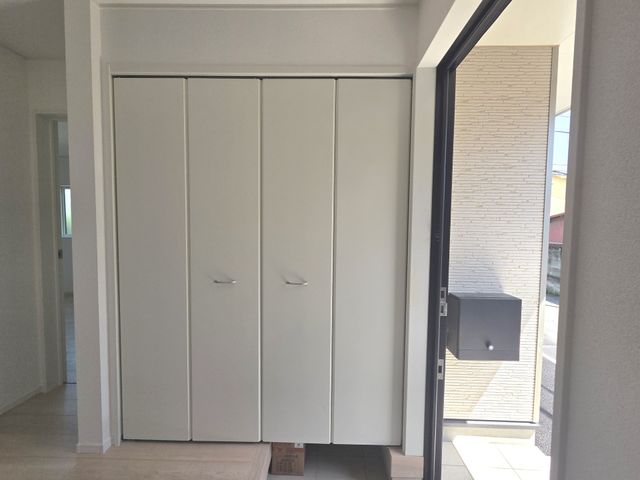 ���� ����