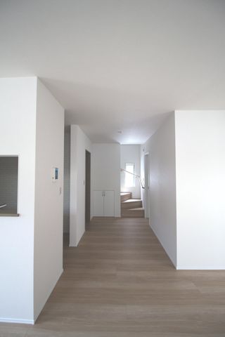 ���r���O ���r���O