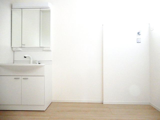 ���ʑ�E���ʏ� ���ʎ�