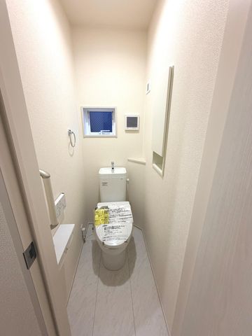 ���ӊ� 2F�g�C��