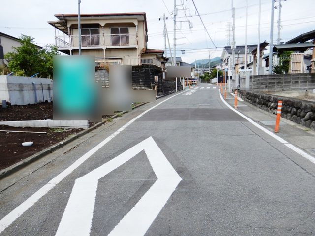 ���n�O�ώʐ^ �O�ʓ��H���O��